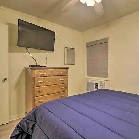 Bright North Myrtle Beach Condo Walk To Beach! Exterior photo