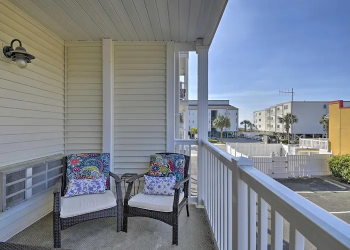 Bright North Myrtle Beach Condo Walk To Beach!